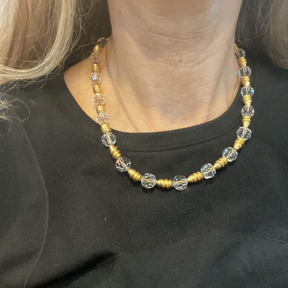 Anne Klein vintage gold necklace with lucite beads - Picture 3 of 4